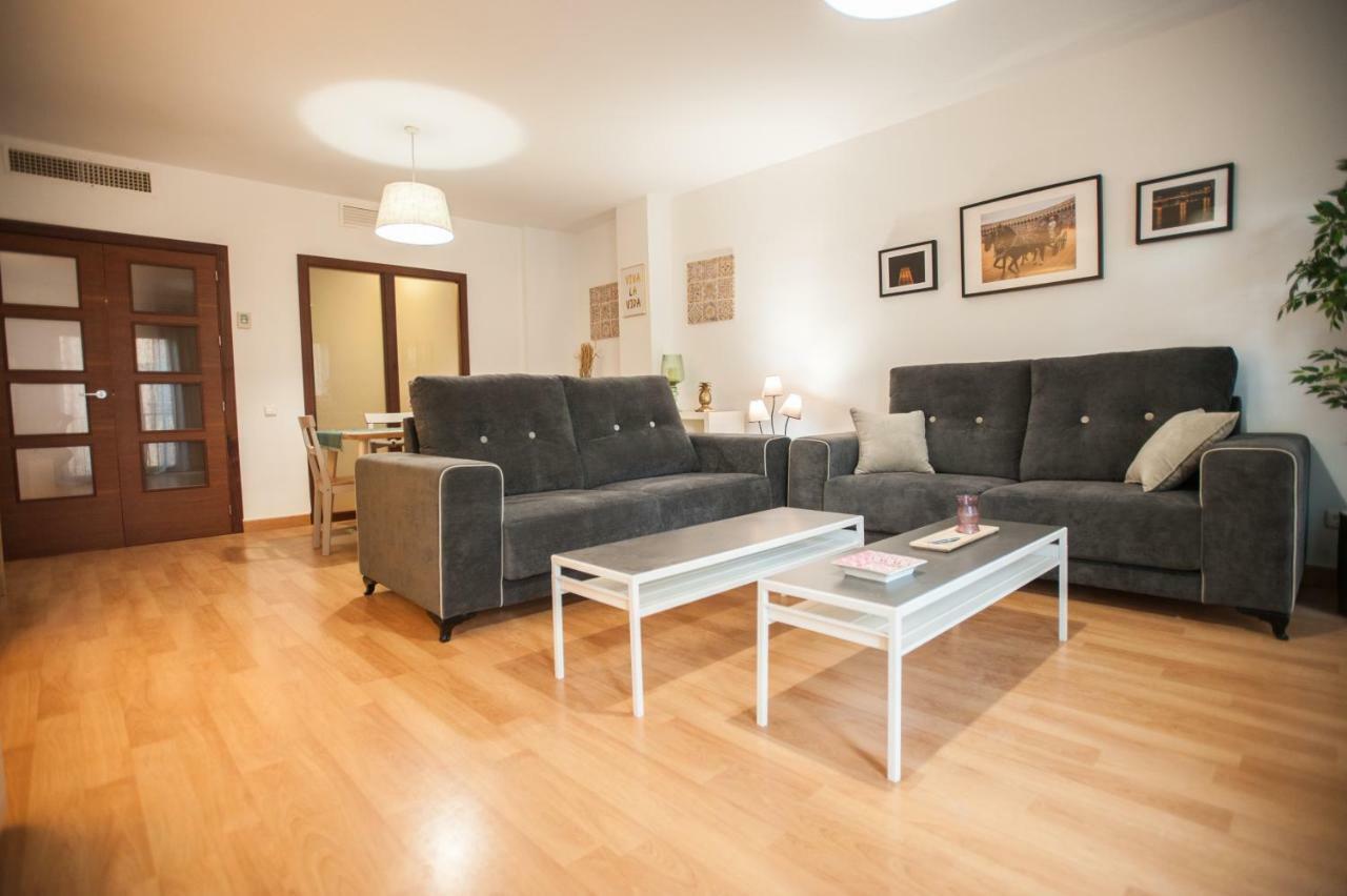 세비야 Luxury Maestranza Donkey 아파트 외부 사진